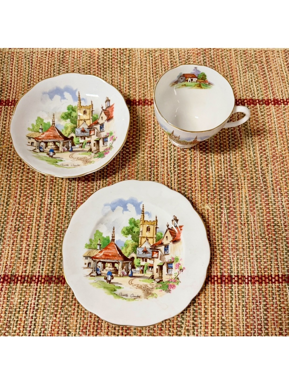 Vintage Beautiful Britain by Roslyn tea cup, salad and side plate